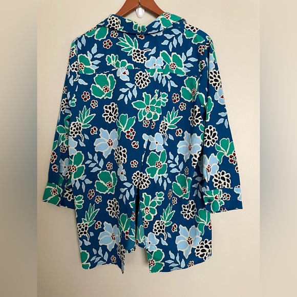 Banana Republic Large Floral Tropical 3/4 sleeve Split back flowy top blouse - Picture 2 of 9